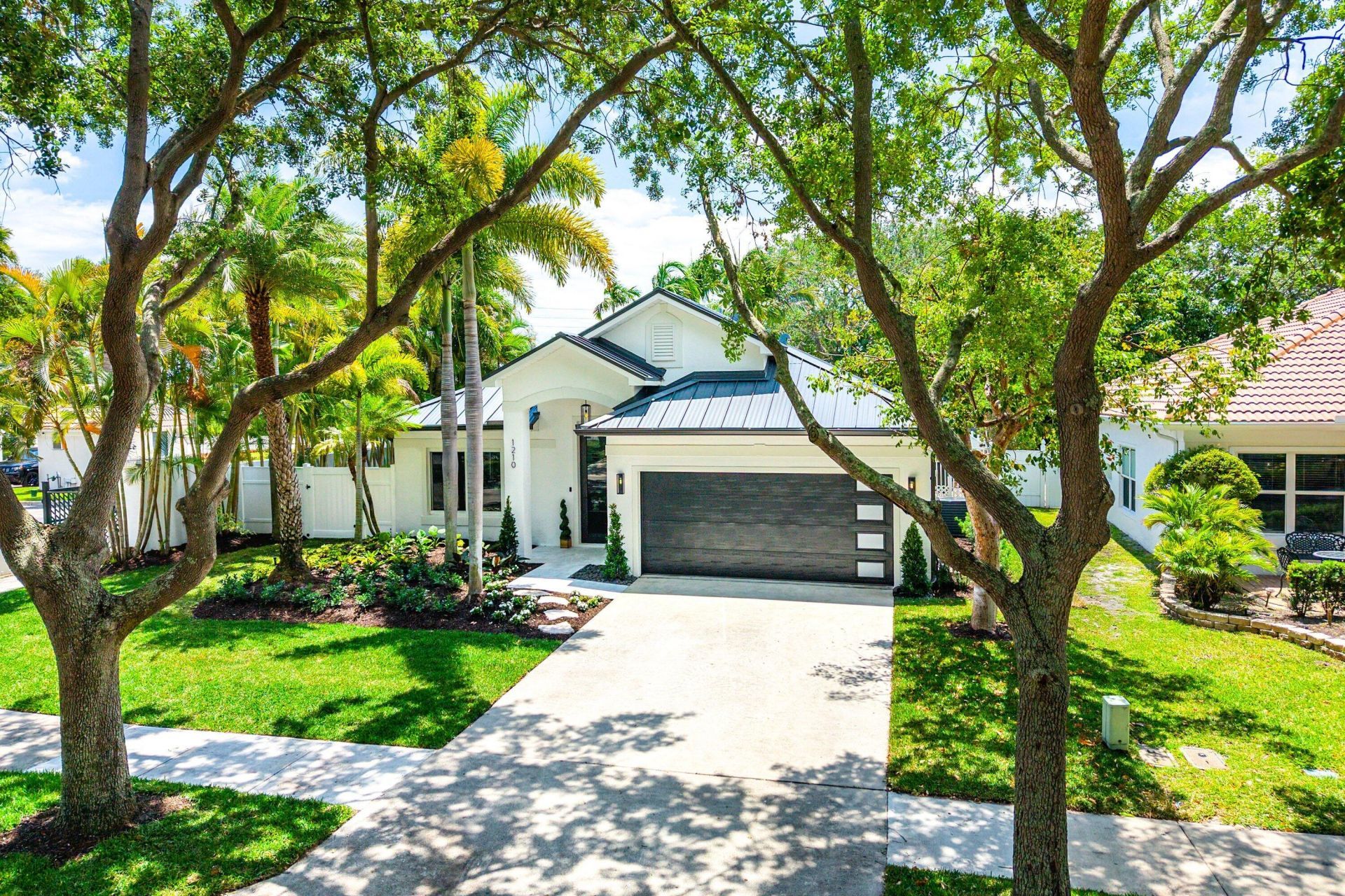 1210 Delray Lakes Drive, Delray Beach, FL 33444 Photo