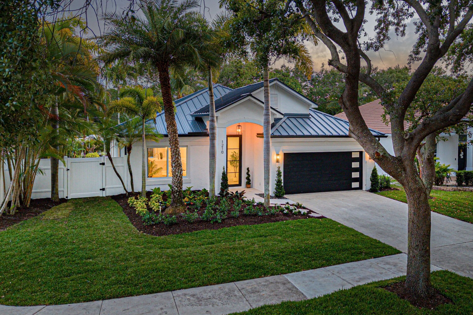 1210 Delray Lakes Drive, Delray Beach, FL 33444 Photo