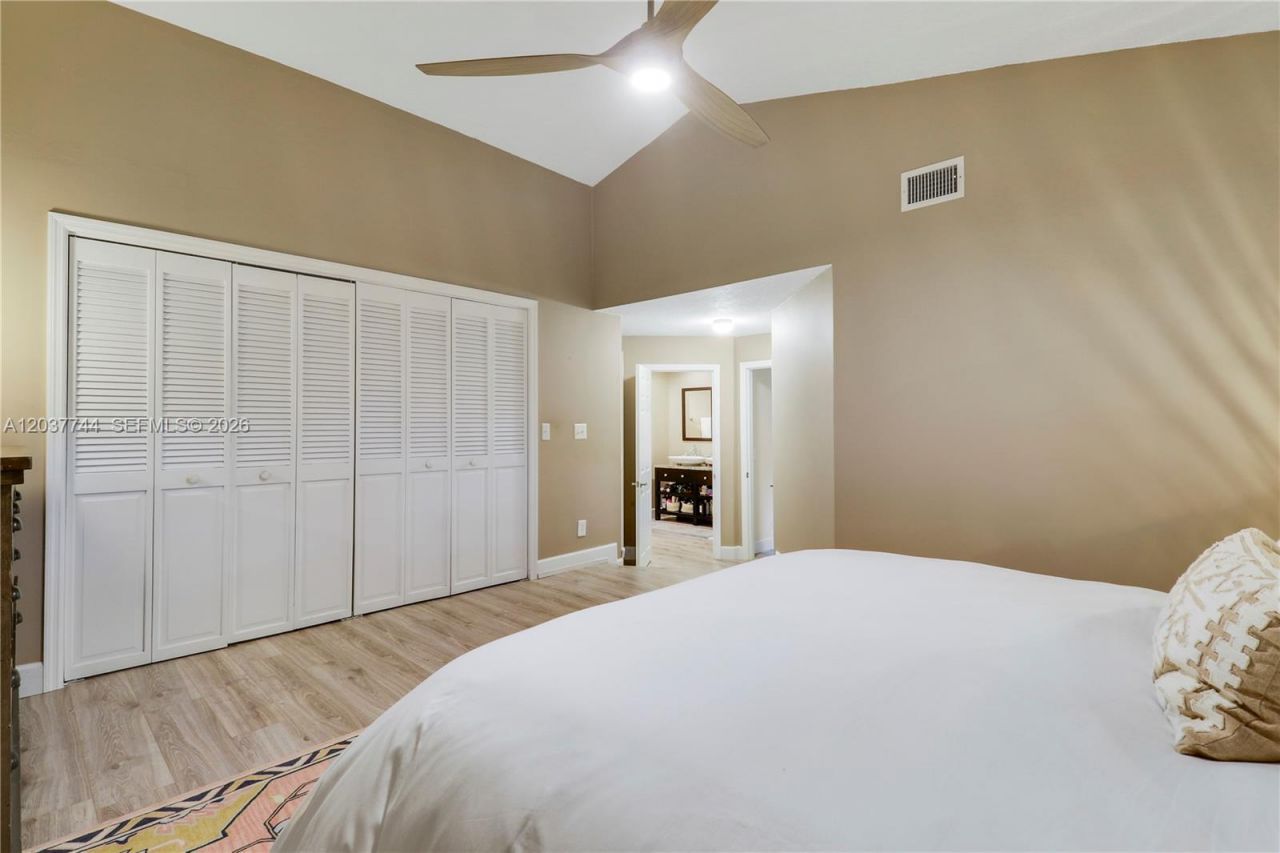 101 Sea Oats Dr, Unit H, Juno Beach, FL 33408 Photo