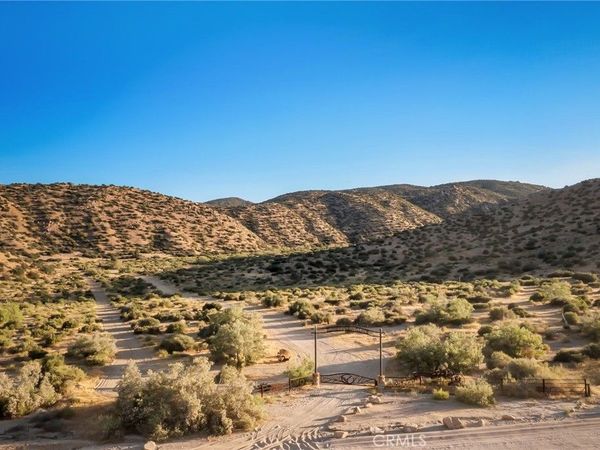 50285 Burns Canyon, Pioneertown, CA 92268