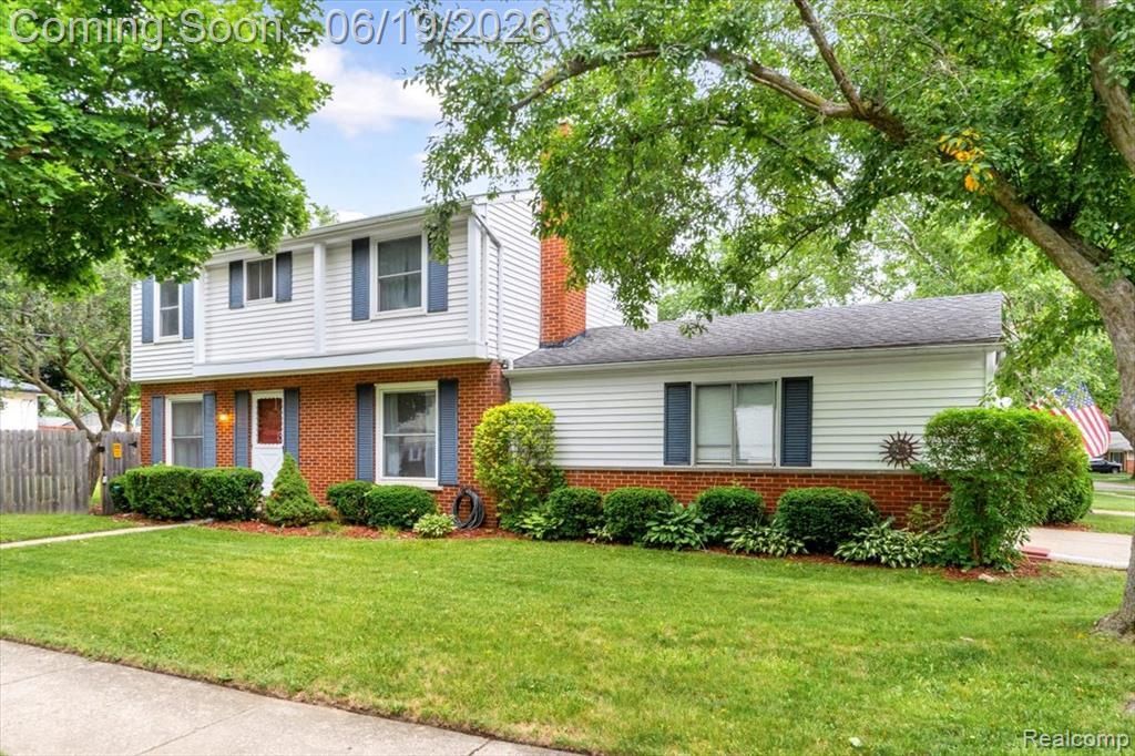 665 Langley Boulevard, Clawson, MI 48017 Main Photo