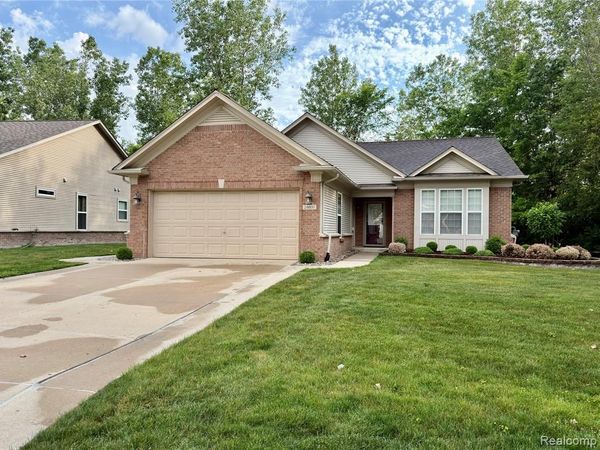 24600 Grand Traverse Avenue, Brownstown Twp, MI 48134
