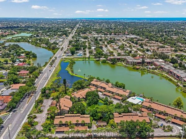 5326 LAKE ARROWHEAD TRAIL, Unit 7, SARASOTA, FL 34231
