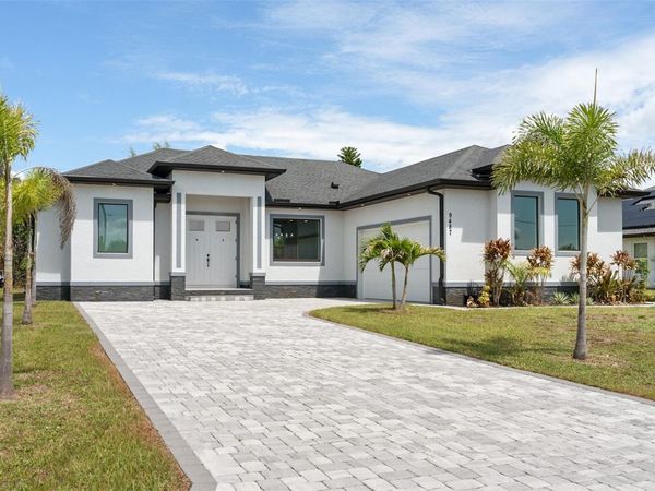 9487 ROSEBUD CIRCLE , PORT CHARLOTTE, FL 33981
