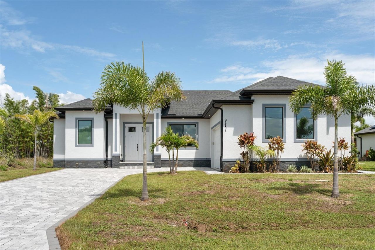 9487 Rosebud Circle , Port Charlotte, FL 33981 Photo