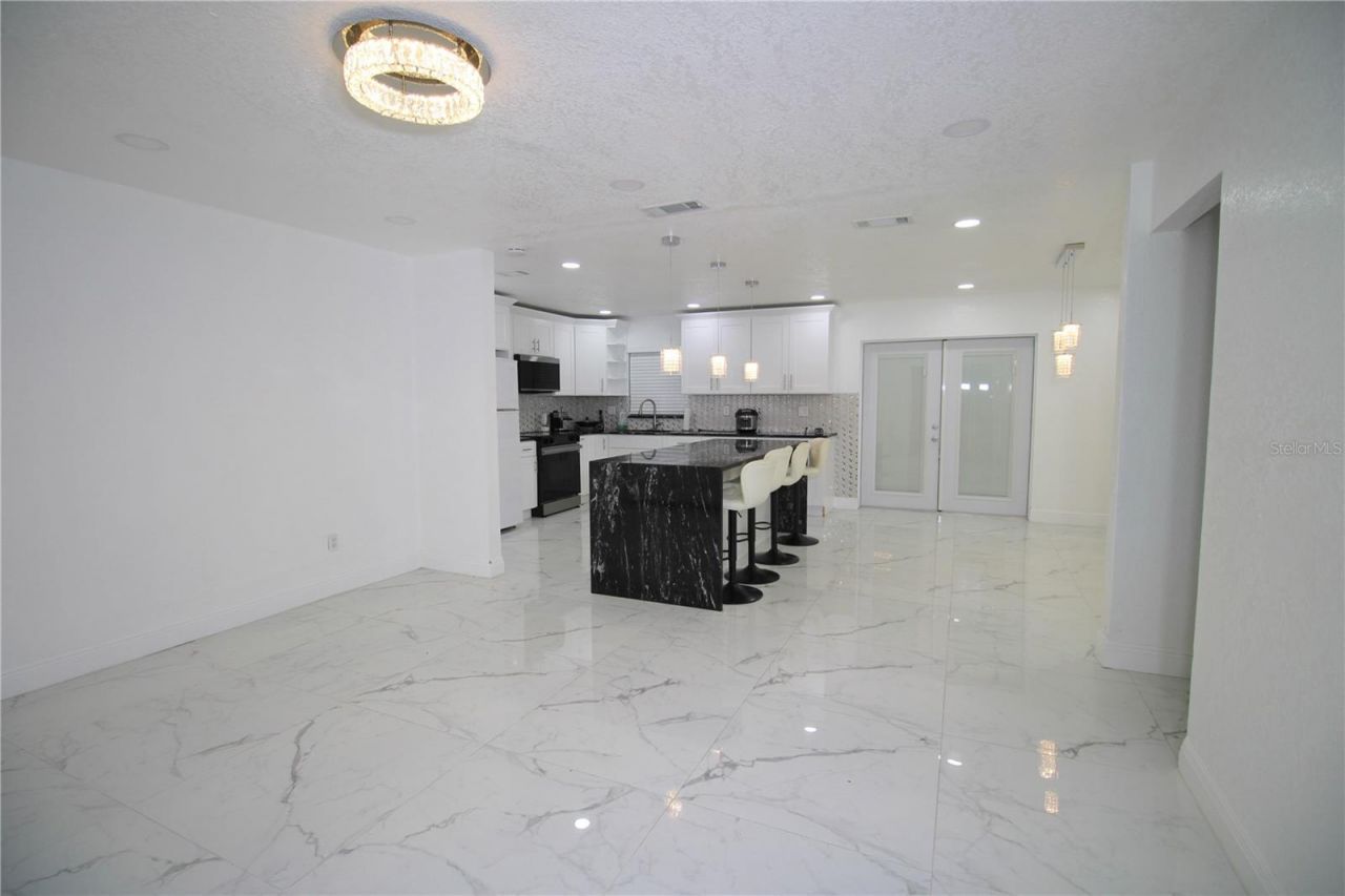707 Innergary Place, Valrico, FL 33594 Photo
