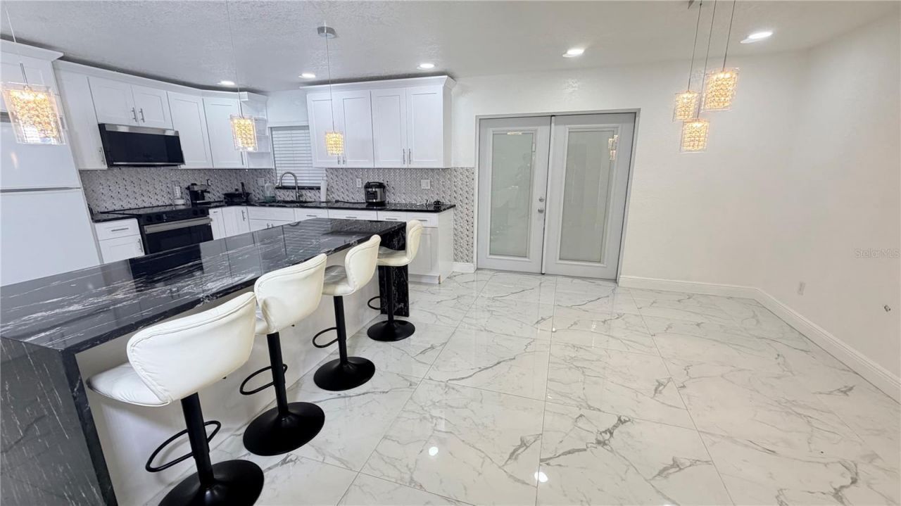 707 Innergary Place, Valrico, FL 33594 Photo