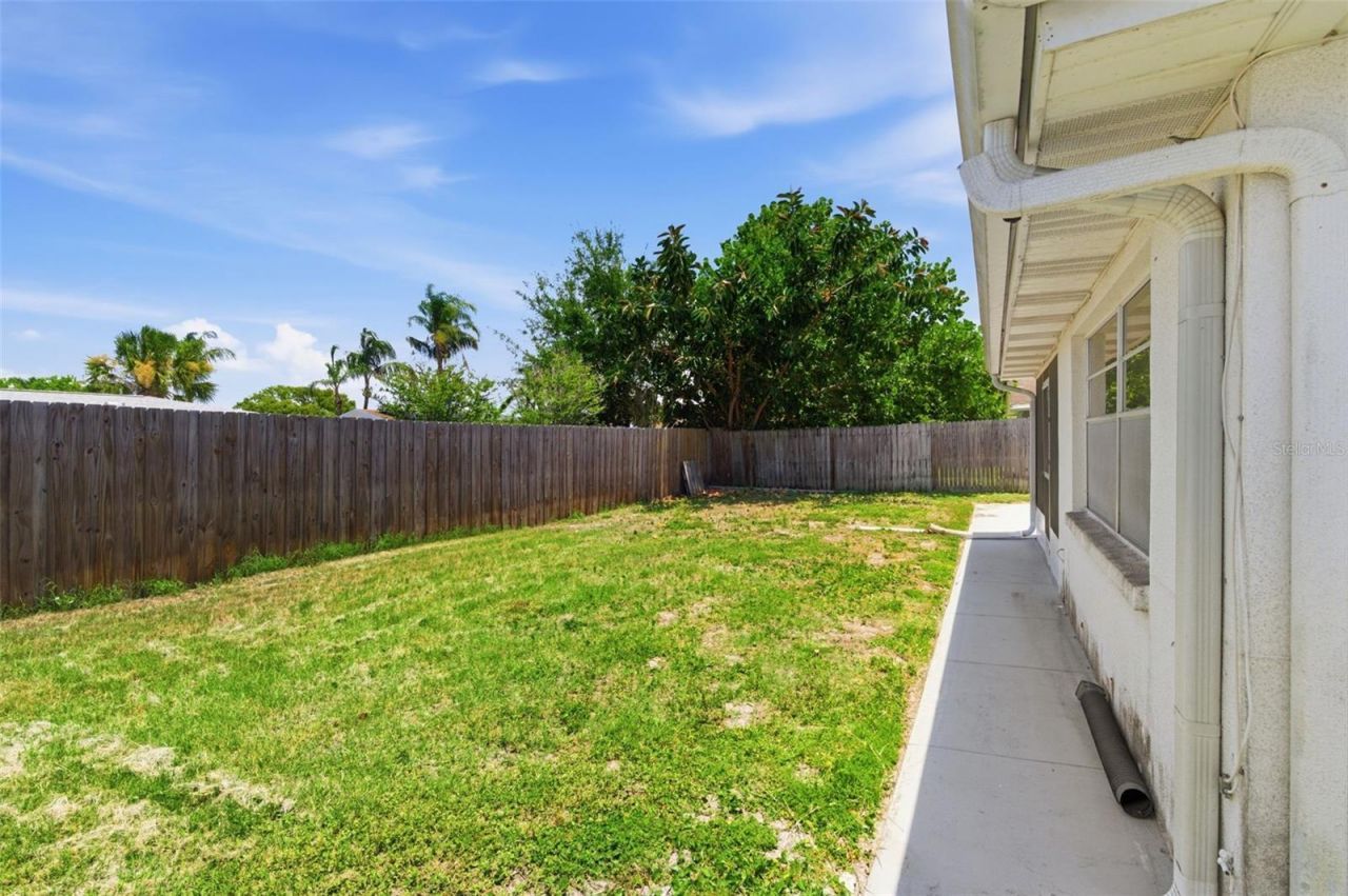 3535 Garfield Drive, Holiday, FL 34691 Photo