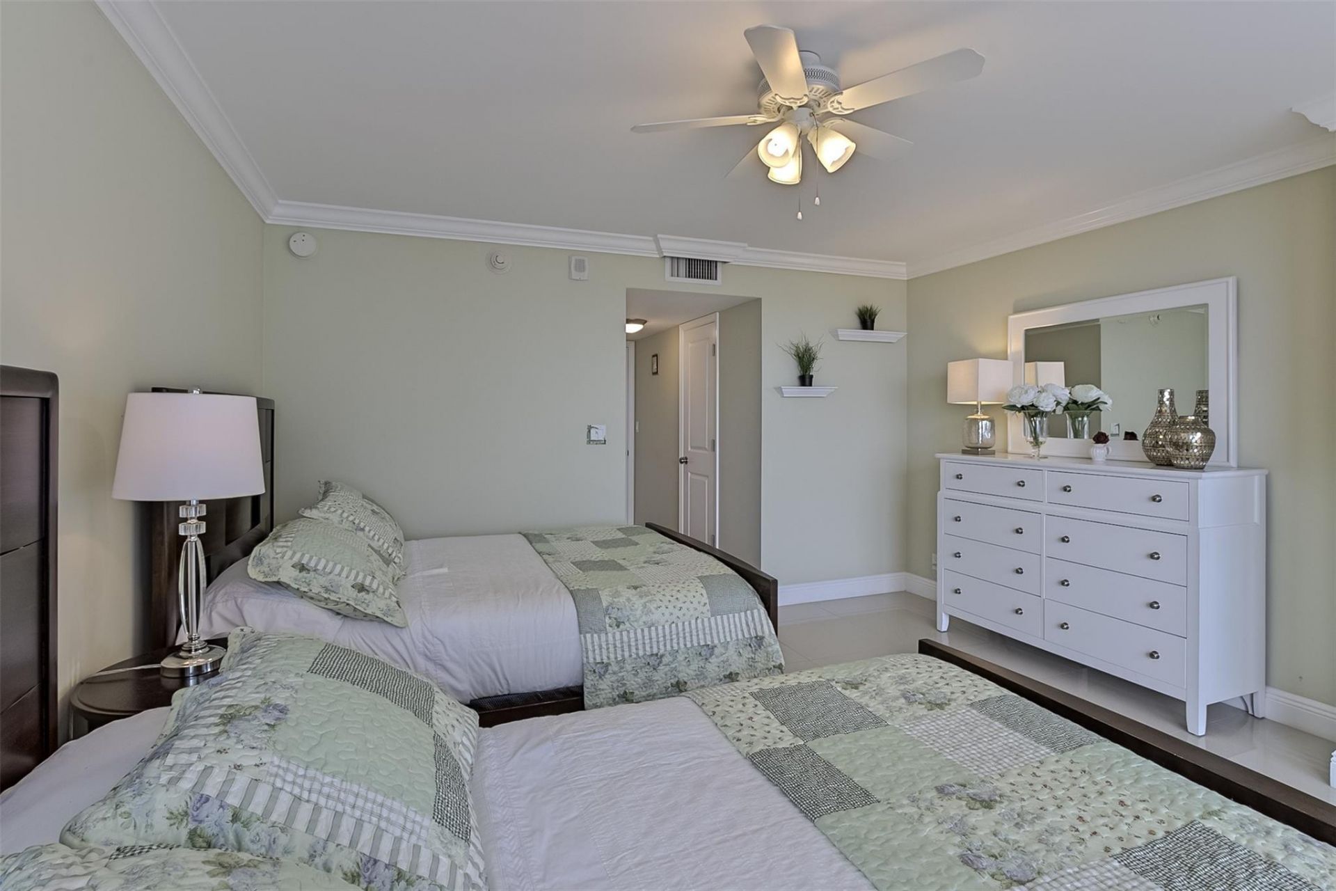 2200 S Ocean Lane, Unit 1001, Fort Lauderdale, FL 33316 Photo