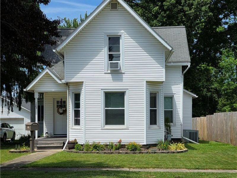 123 High Street , New London, OH 44851 Photo 1