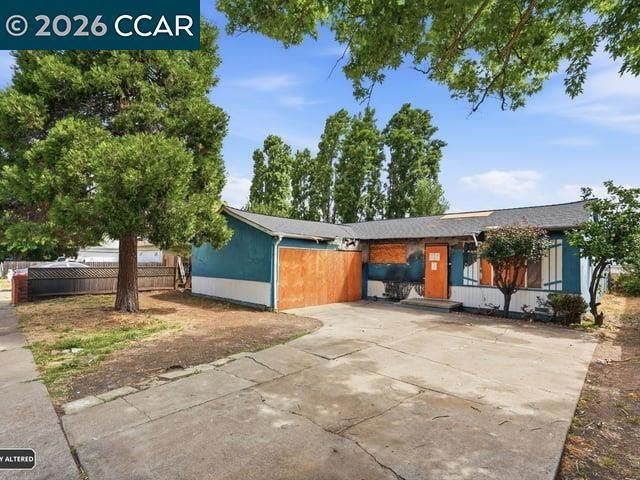 1932 Griffin Dr, Vallejo, CA 94589 Main Photo