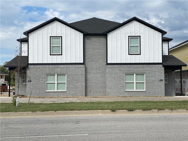 4254 W Bandera Street , Unit 2, Fayetteville, AR 72704