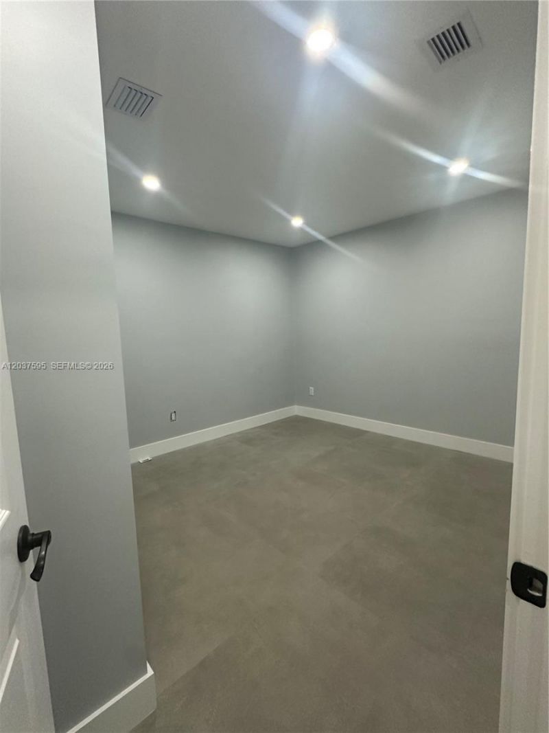 1628 NW 15th St , Unit B, Miami, FL 33125 Photo