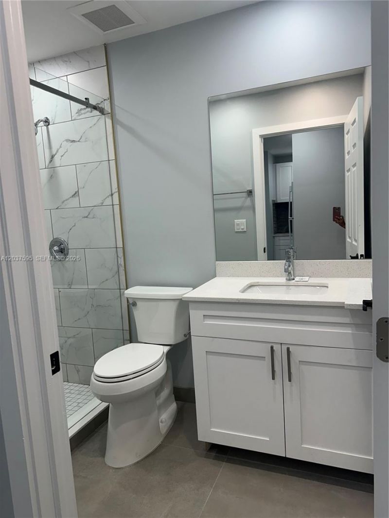 1628 NW 15th St , Unit B, Miami, FL 33125 Photo