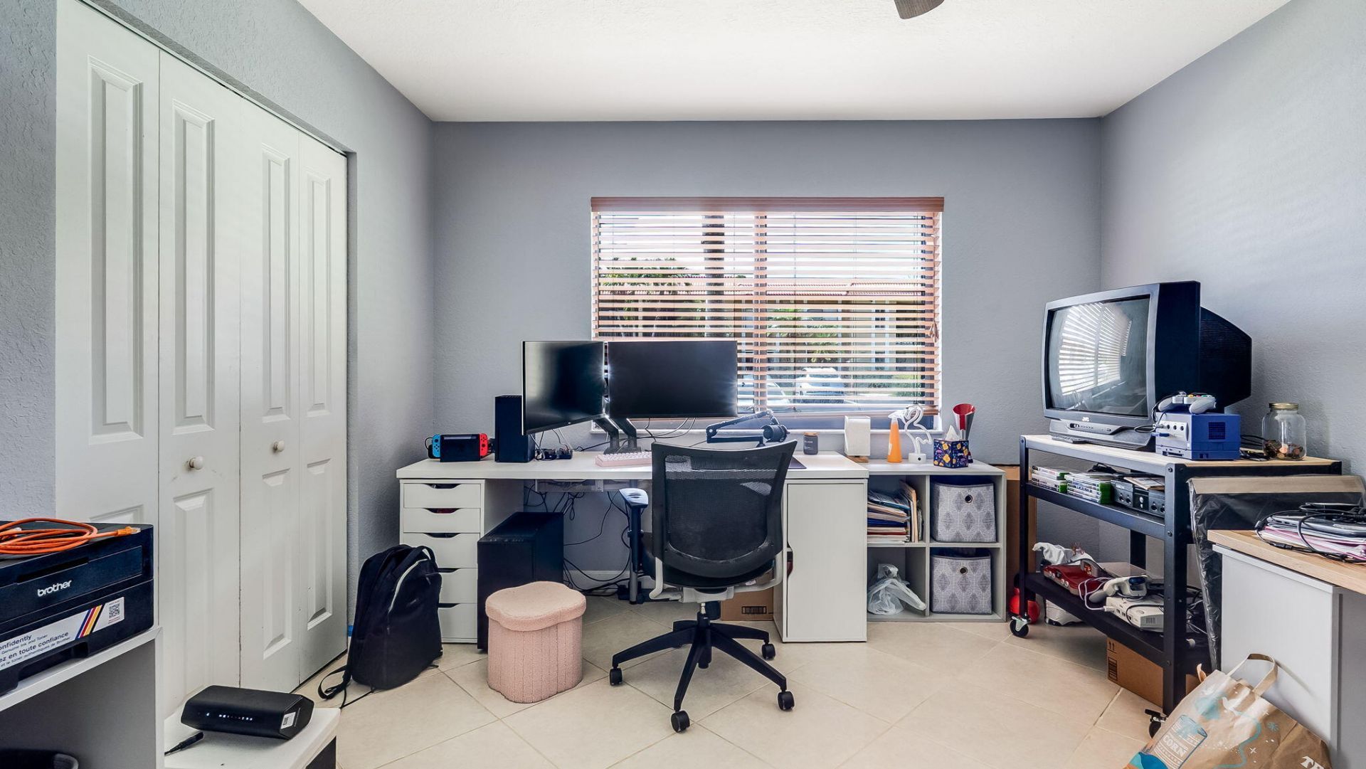 303 Lakeview Drive, Unit 102, Weston, FL 33326 Photo