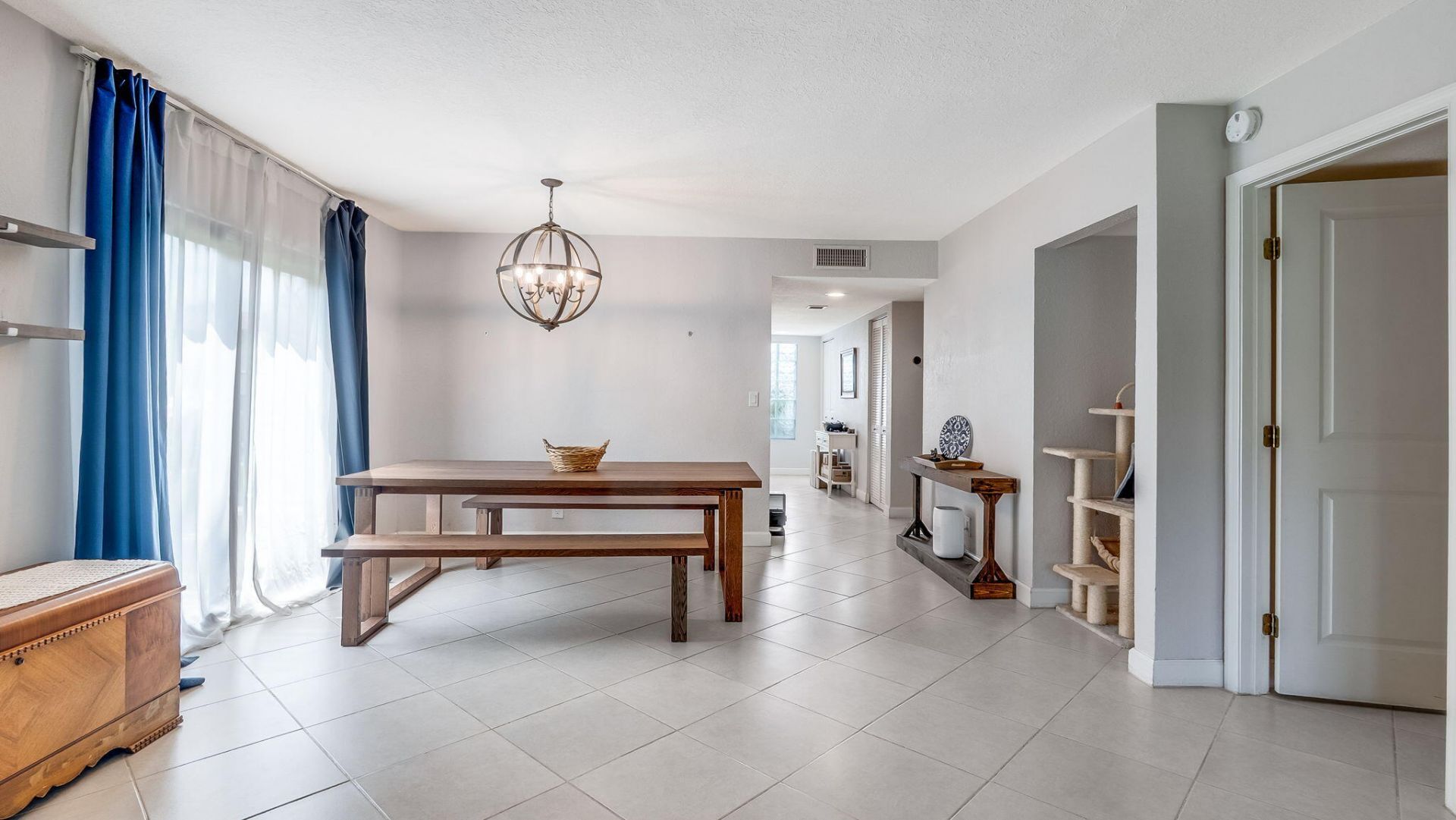 303 Lakeview Drive, Unit 102, Weston, FL 33326 Photo