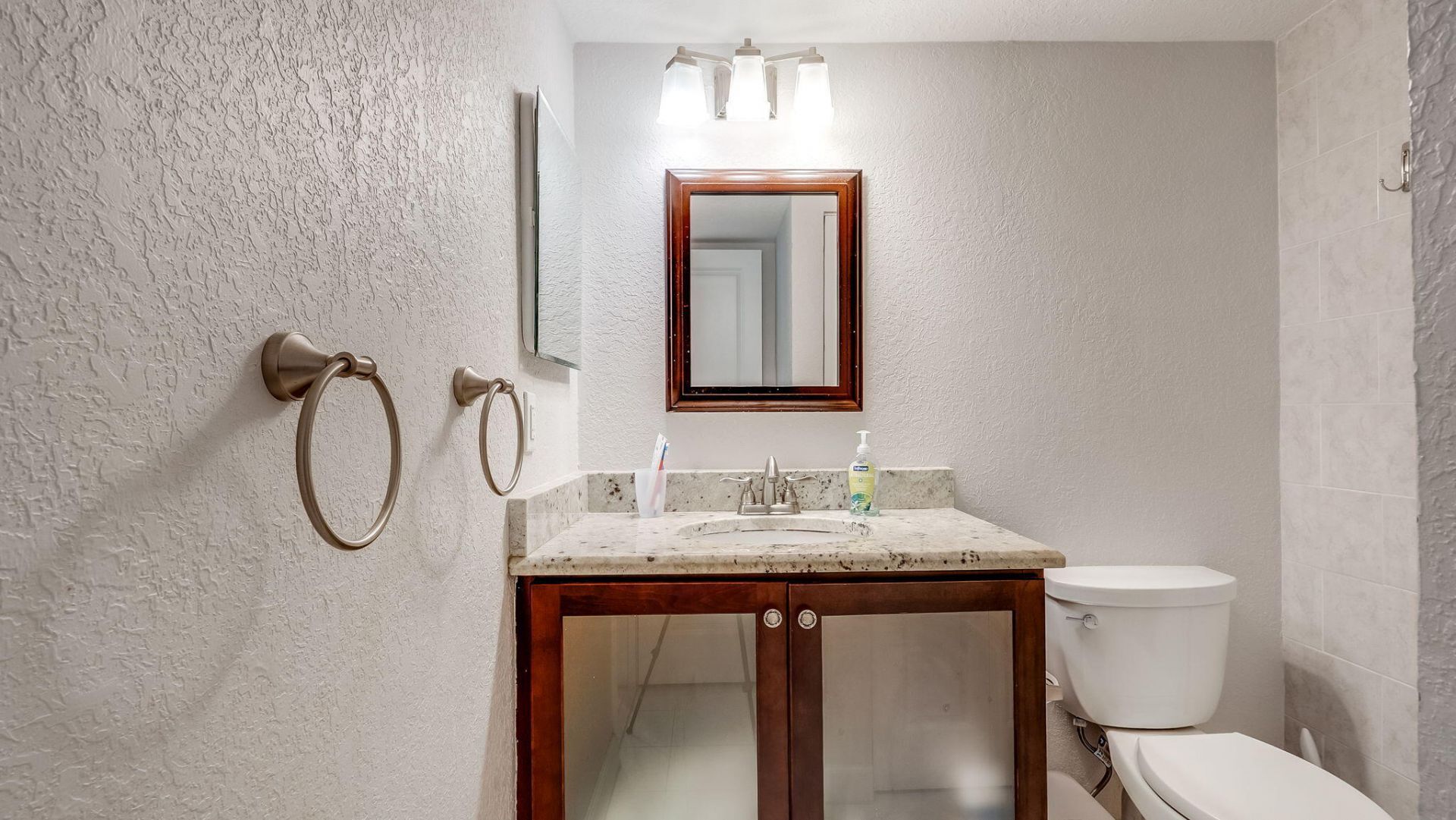 303 Lakeview Drive, Unit 102, Weston, FL 33326 Photo