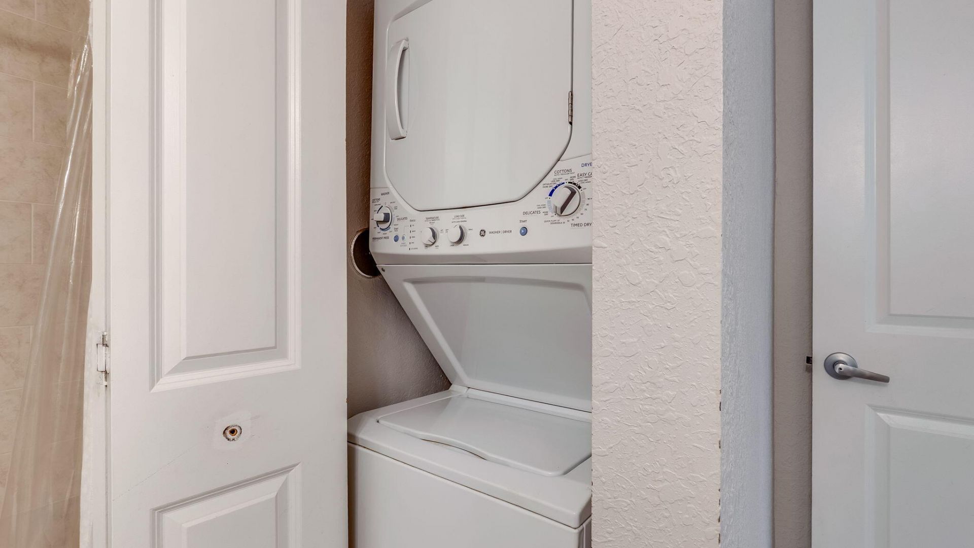 303 Lakeview Drive, Unit 102, Weston, FL 33326 Photo