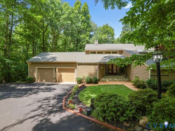 14010 Harbour Pointe Road , Chesterfield, VA 23112