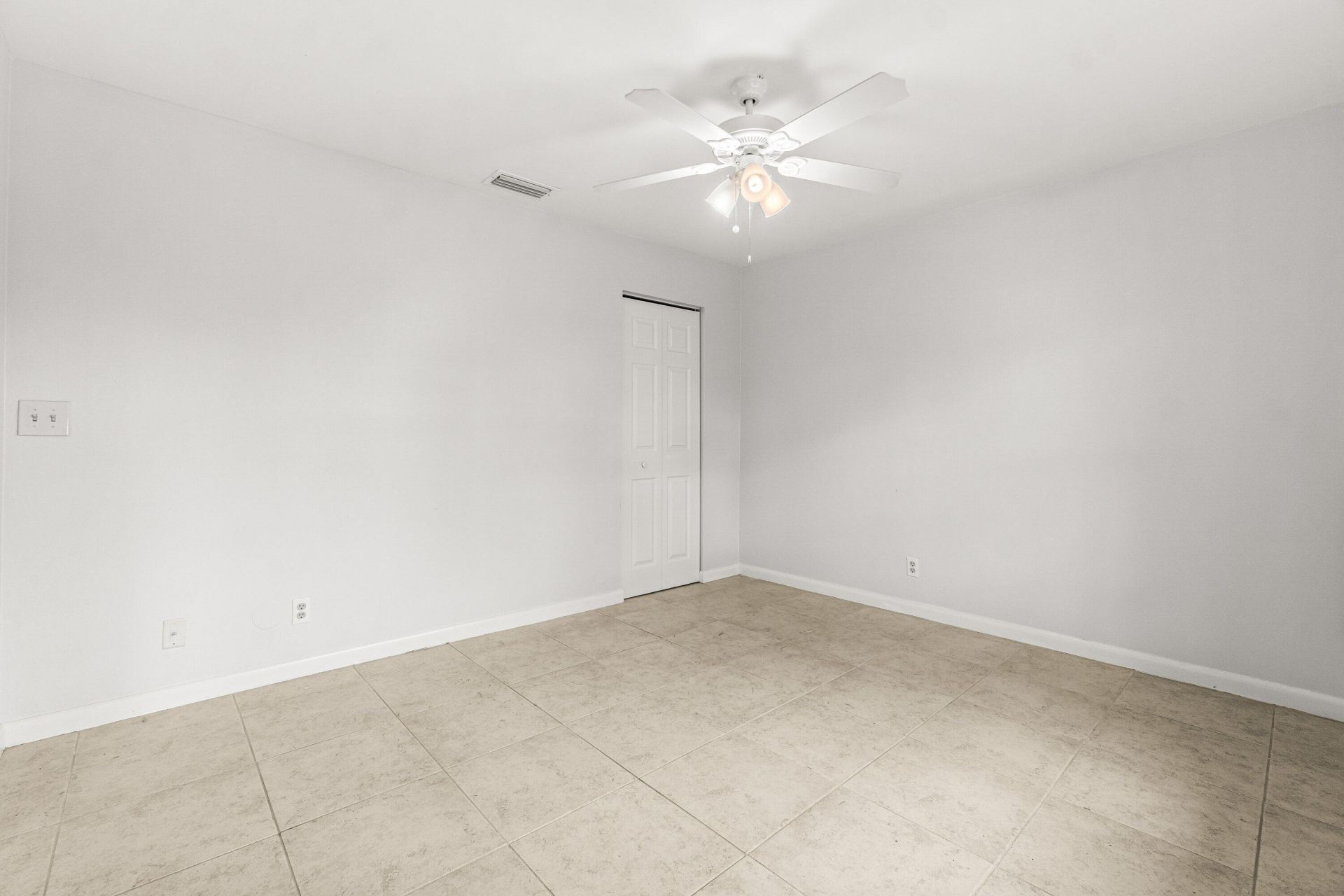 5074 Privet Place, Unit B, Delray Beach, FL 33484 Photo