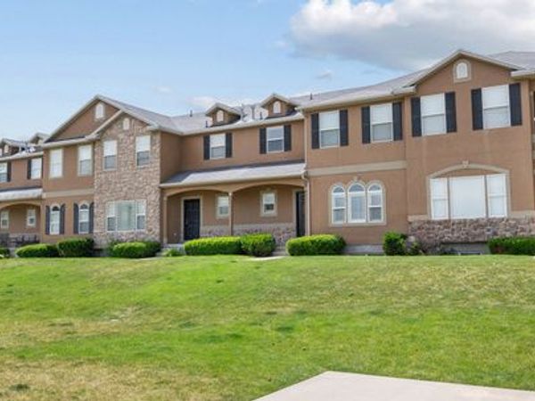 5196 W DOVE CREEK LN , West Jordan, UT 84081