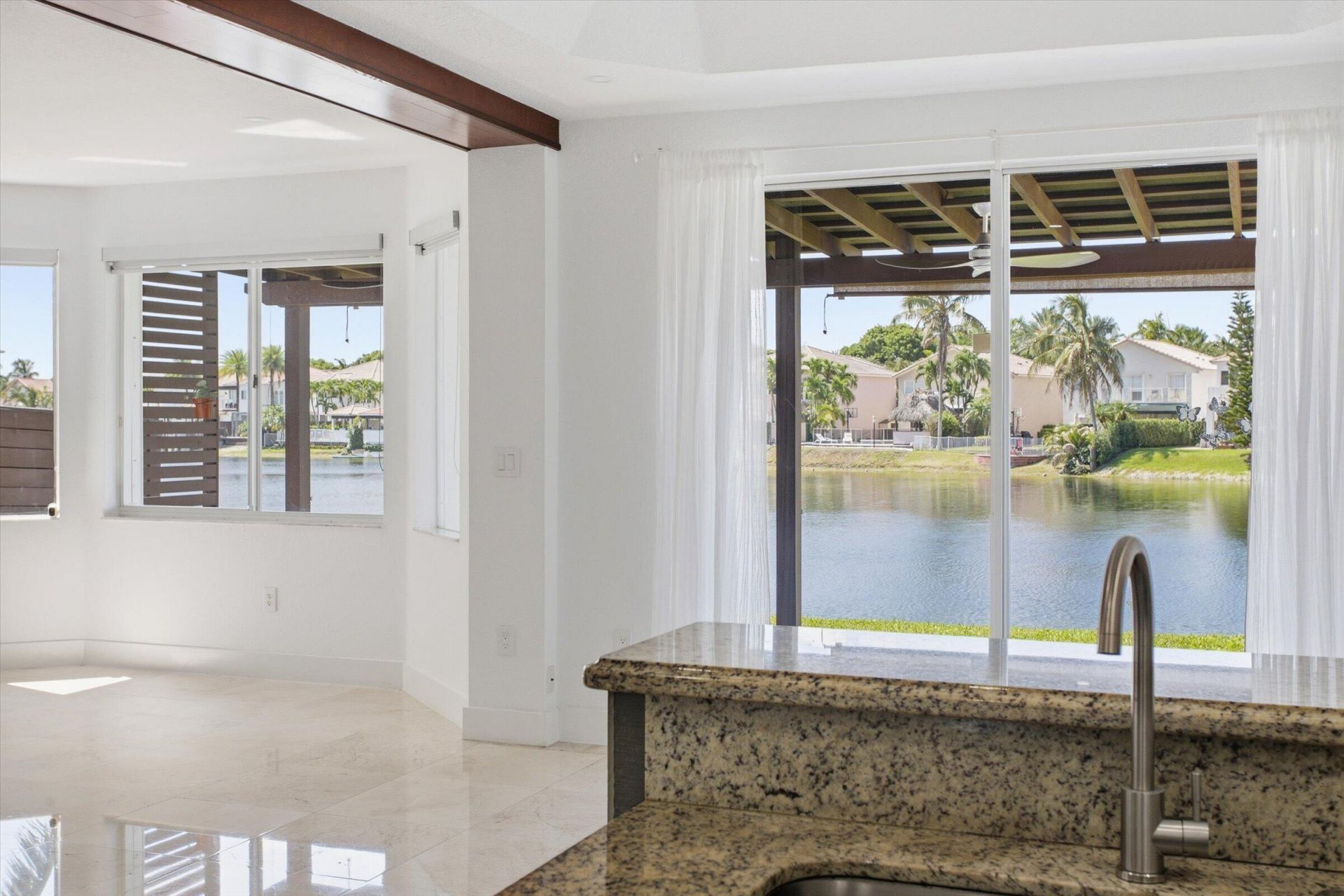 11180 NW 73rd Street, Doral, FL 33178 Photo