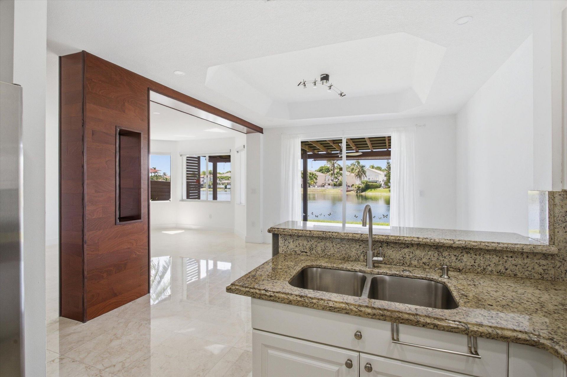 11180 NW 73rd Street, Doral, FL 33178 Photo