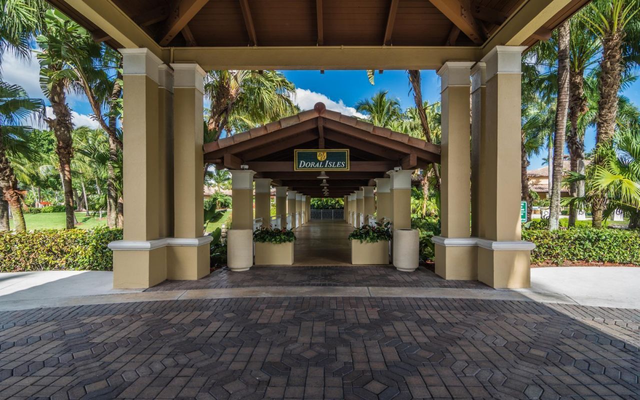 11180 NW 73rd Street, Doral, FL 33178 Photo
