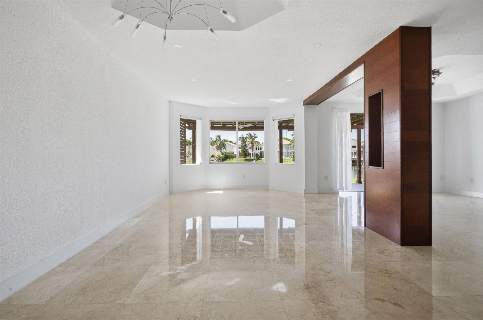 11180 NW 73rd Street, Doral, FL 33178 Photo