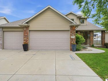 8342 Upton Grey Lane, Lincoln, NE 68516