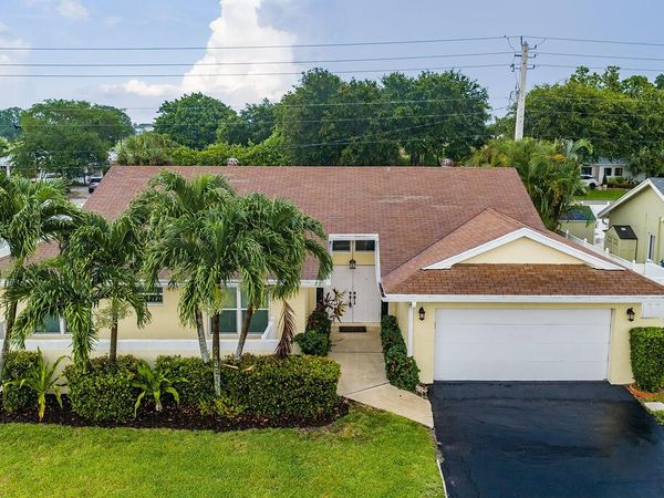 433 SW 27th Avenue, Delray Beach, FL 33445