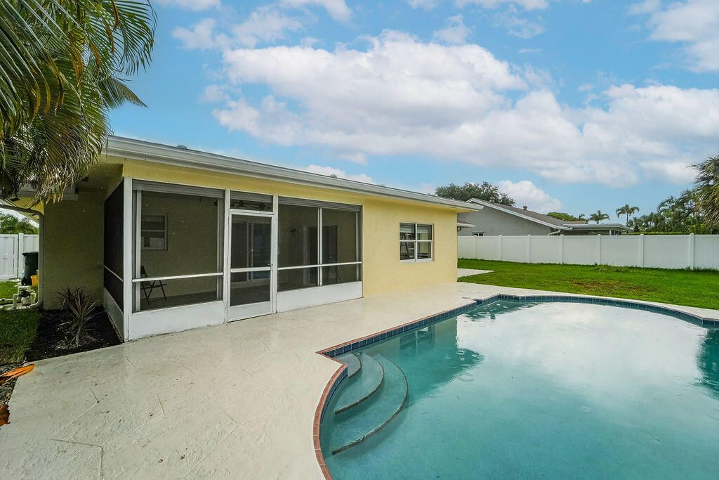433 SW 27th Avenue, Delray Beach, FL 33445 Photo