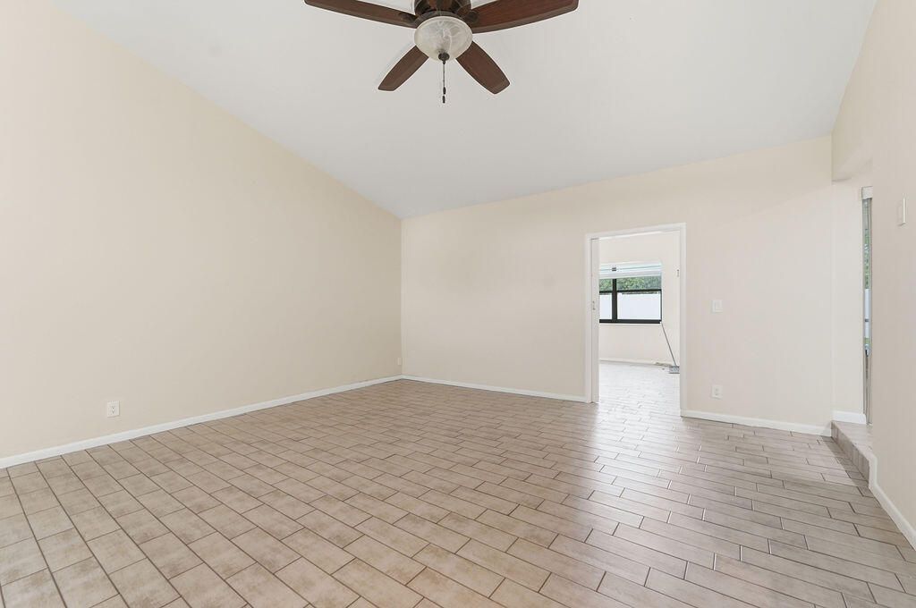 433 SW 27th Avenue, Delray Beach, FL 33445 Photo