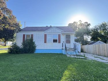 4916 S 41 Street, Omaha, NE 68107