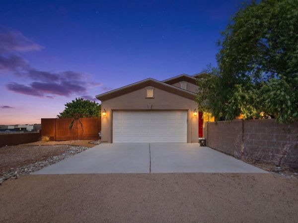 417 6TH Street NE, Rio Rancho, NM 87124