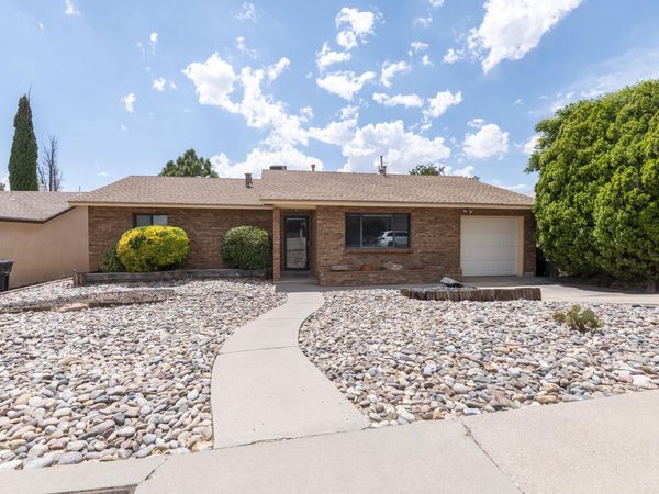 1505 Willys Knight Drive NE, Albuquerque, NM 87112