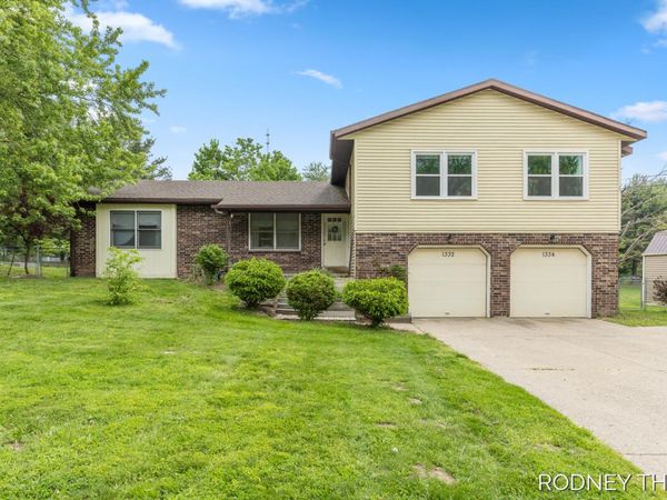 1332 Ball Avenue NE, Grand Rapids, MI 49505
