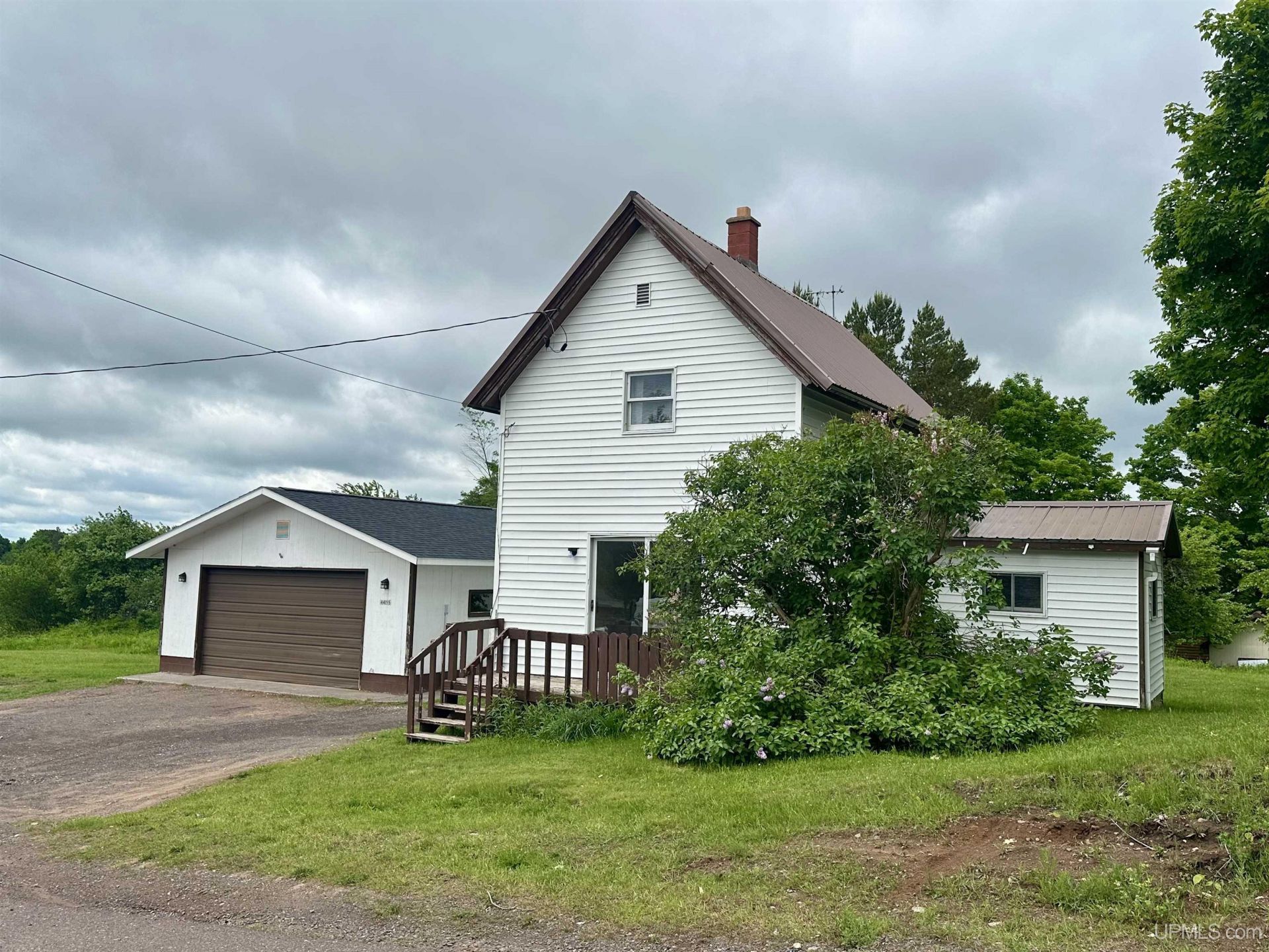 44155 Eighth Avenue, Adams Twp, MI 49905 Main Photo
