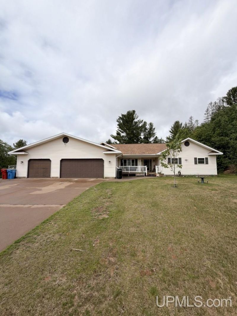 250 Copper Street, Ishpeming Twp, MI 49849 Main Photo