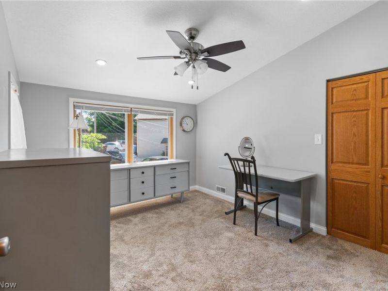 462 Fan Drive , Akron, OH 44319 Photo 19