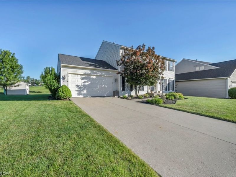 979 Lonetree Court, Brunswick, OH 44212 Photo 3