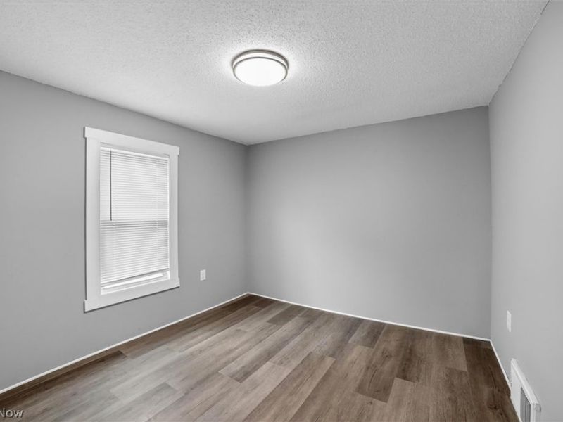 843 Chester Avenue , Akron, OH 44314 Photo 17
