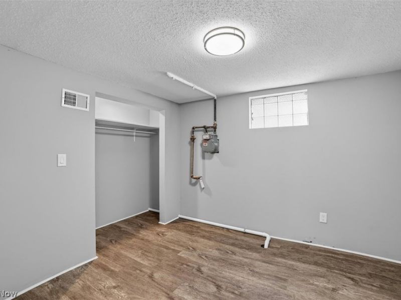 843 Chester Avenue , Akron, OH 44314 Photo 27