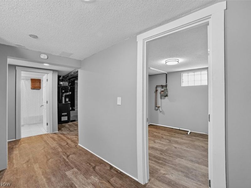 843 Chester Avenue , Akron, OH 44314 Photo 28