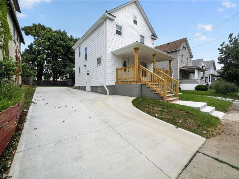 843 Chester Avenue , Akron, OH 44314 Photo 36
