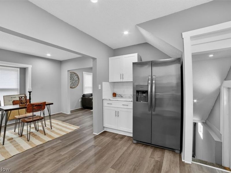 843 Chester Avenue , Akron, OH 44314 Photo 6