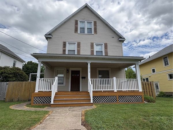 612 Superior St , Grove City, PA 16127