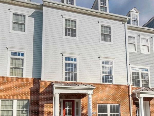 110 3rd St , Oakmont, PA 15139
