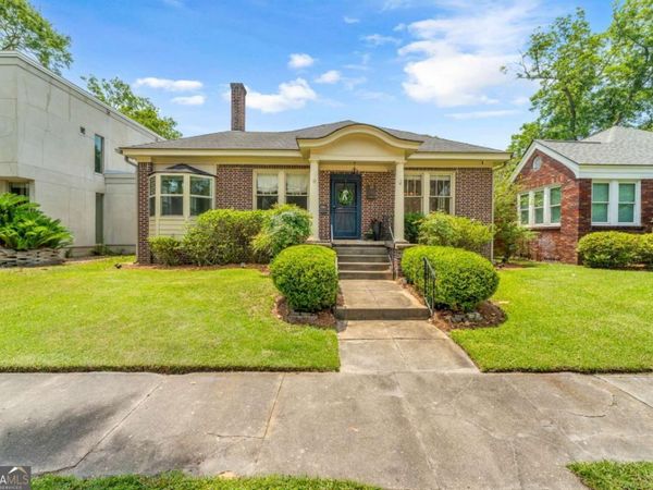 125 E 54Th Street, Savannah, GA 31405