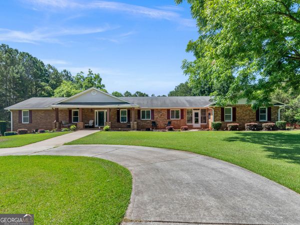 525 Levi Barnes Road, Jackson, GA 30233